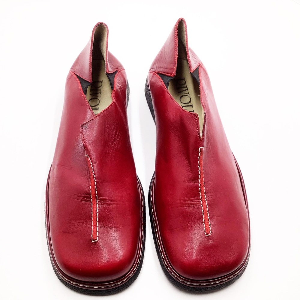 {Rivoli} Leather Slip On